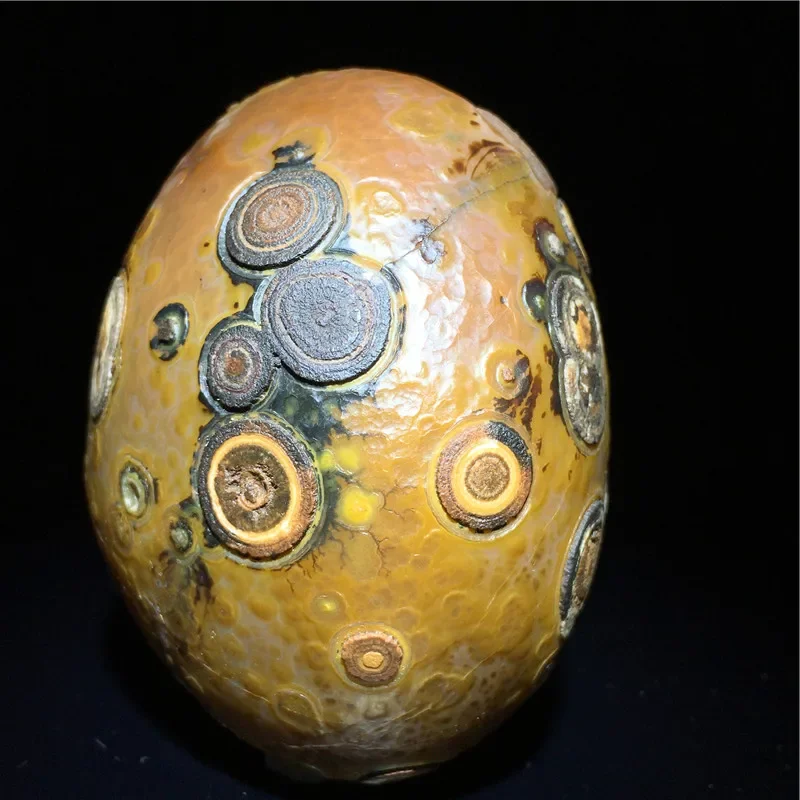 

natural fine Sengoku period red agate eye stone Unique shape Gobi Onyx Odd stones in relief Ornaments Collectibles