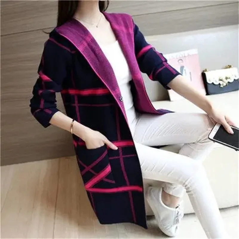 

Plaid Women's Sweater Cardigan 2026 New Spring Autumn Korean version Lady Pocket Mid length Knitted Jacket Female Hooded Coats