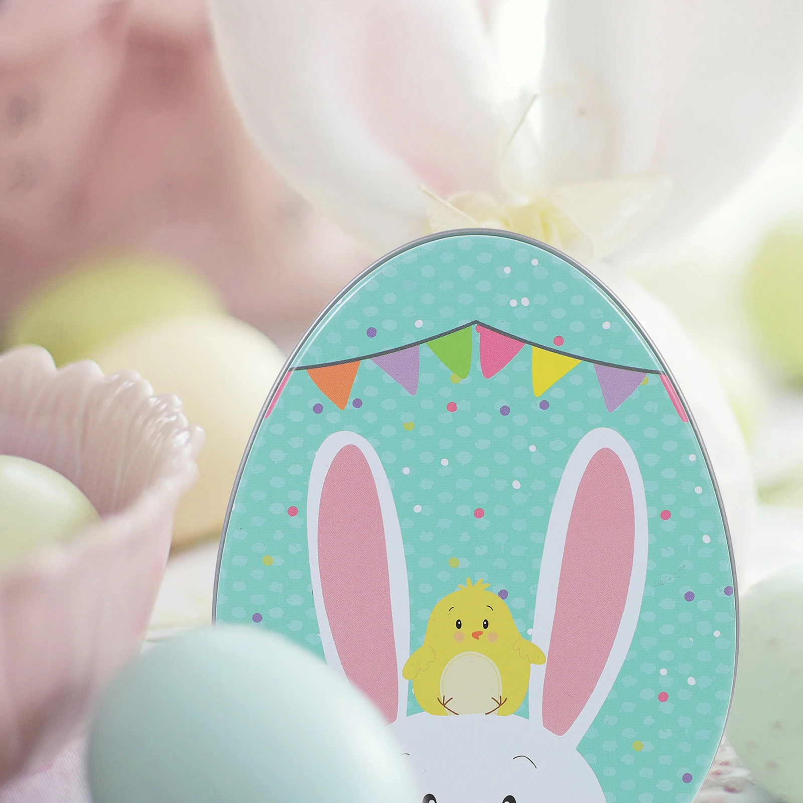 

2pcs Easter Candy Box Iron Egg Shaped Treat Container For Party Favors Gift Packaging Biscuit Storage Tin Bunny Snack Holder