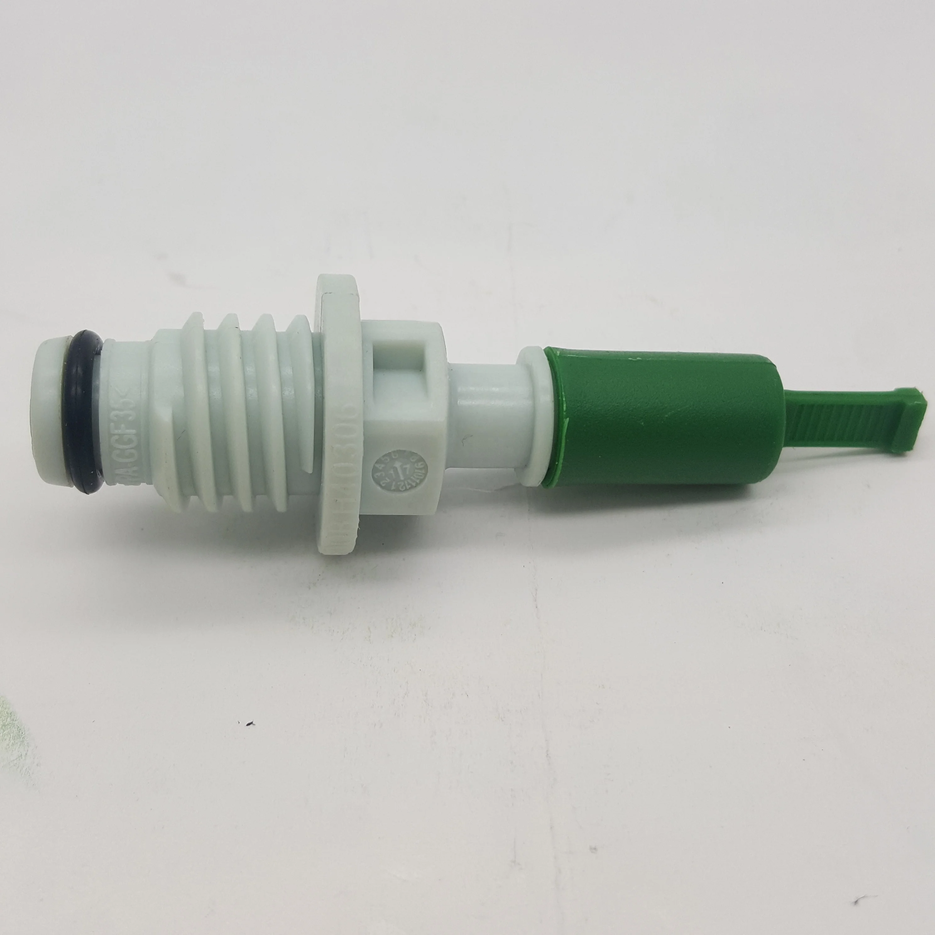 Auto spare parts bs2.2 Urea pump doser pump connector