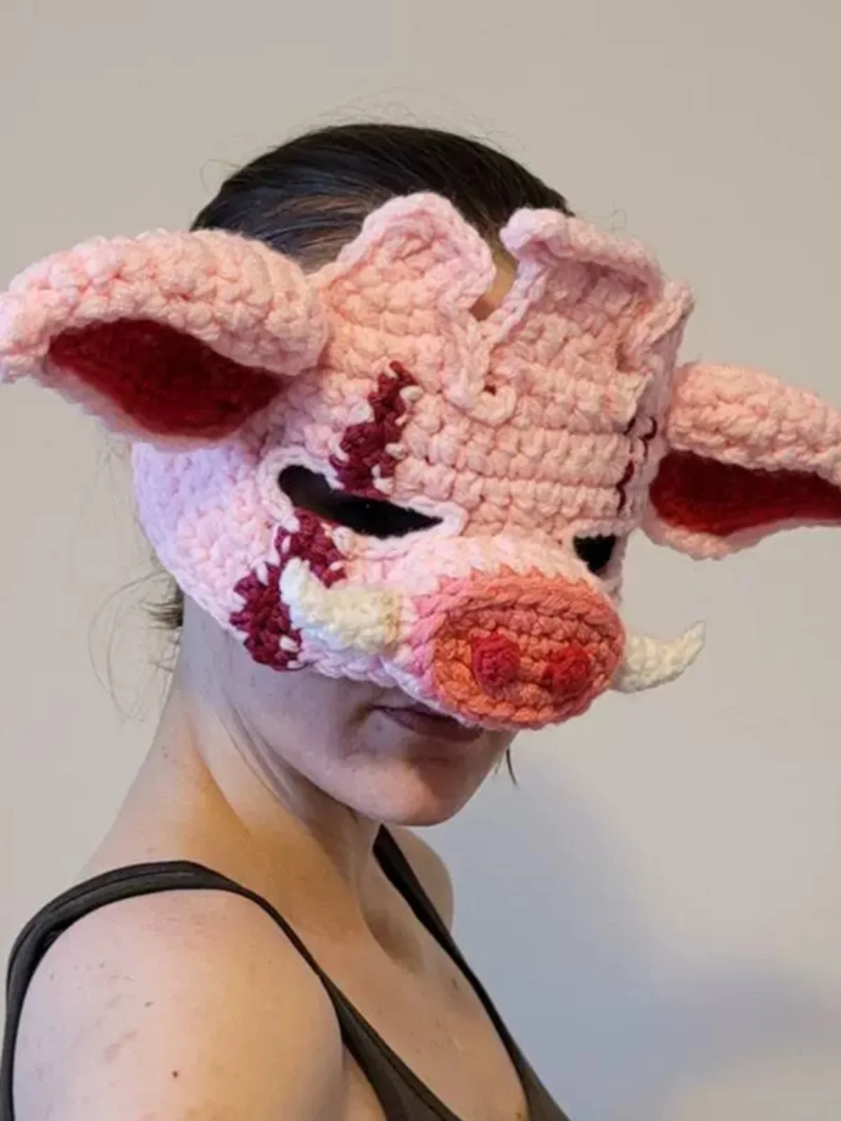 Funny Pig Head Mask Handmade Crochet Party Show Three-Dimensional Piggy Head Cover Festival Stage Cute Animal Face Mask