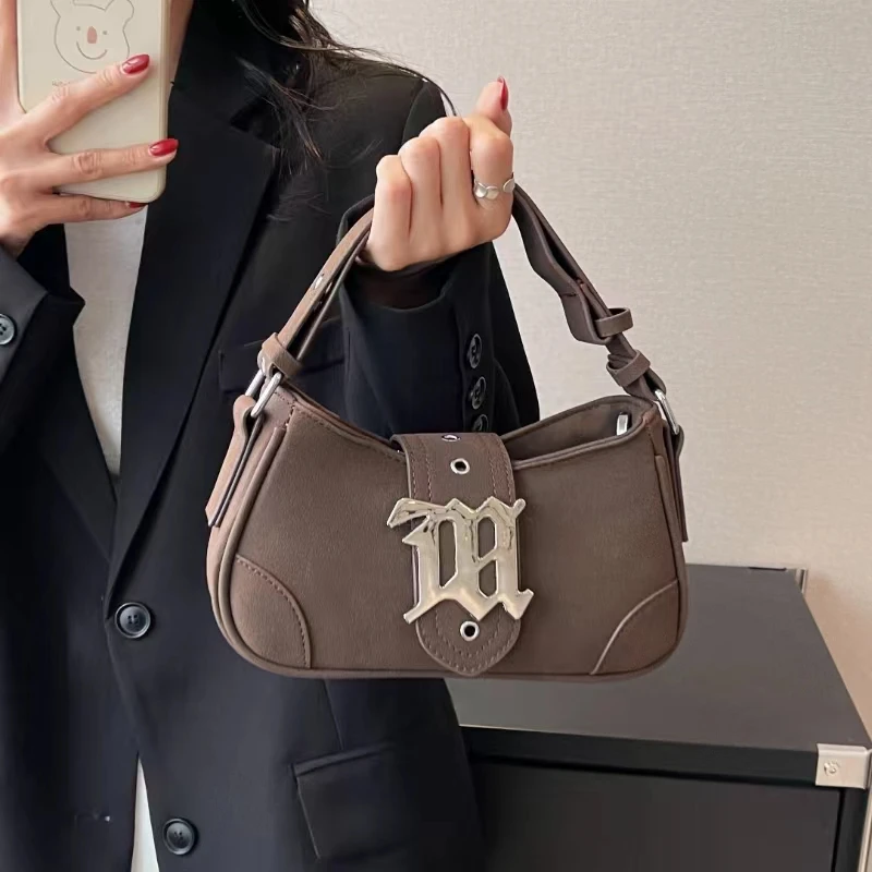 

2024 New Niche Design Retro Frosted Underarm Bag Fashion Simple Handbag Large Capacity Commuting Versatile Luxury Shoulder Bag