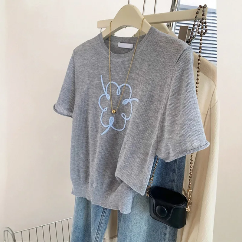 Women's Clothing Floral Design Grey Nice T-Shirt Summer Unique Short Sleeve Cool Silk Tee Lady Pullover O-neck Casual Loose Tops