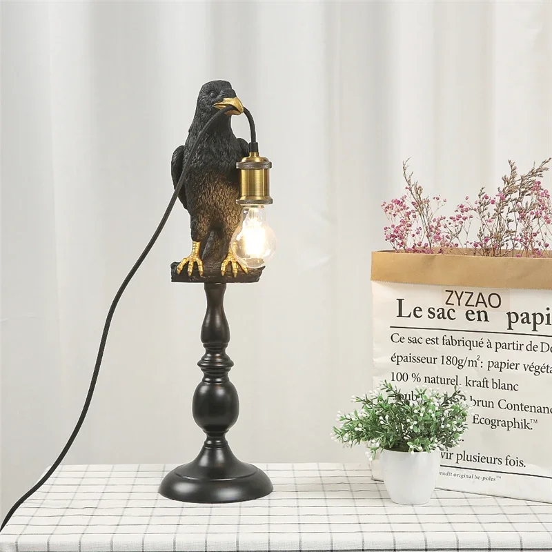 Imagem -04 - Ouro Billed Pássaro Candeeiros de Mesa Moderno Criativo Animal Modelagem Pássaro Lâmpada Led Resina Lâmpada Mesa Decoração do Escritório Iluminação em pé