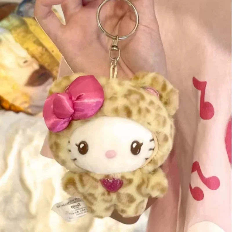 Sanrio Hello Kitty estampado de leopardo oso serie llavero colgante dibujos animados Kitty gato muñeco de peluche bolsa decoraciones colgante llavero regalo