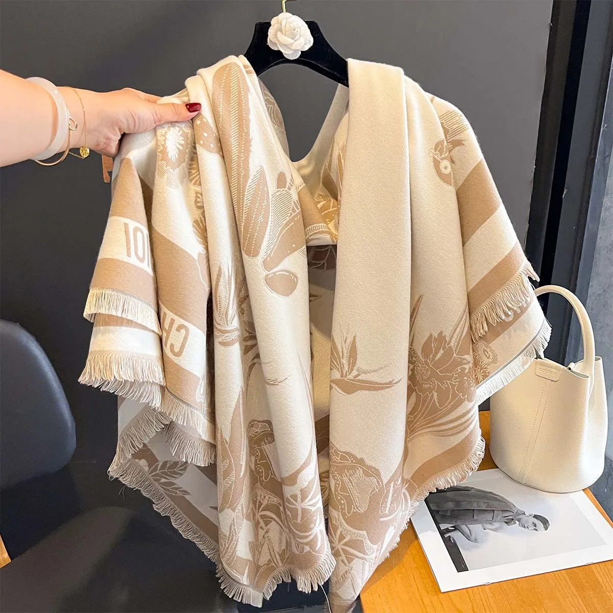 2024 Warm Shawl Women Thick Scarf Luxury Cashmere Winter Blanket Wrap Casual Print Pashmina Bufanda Travel Poncho Stoles Echarpe