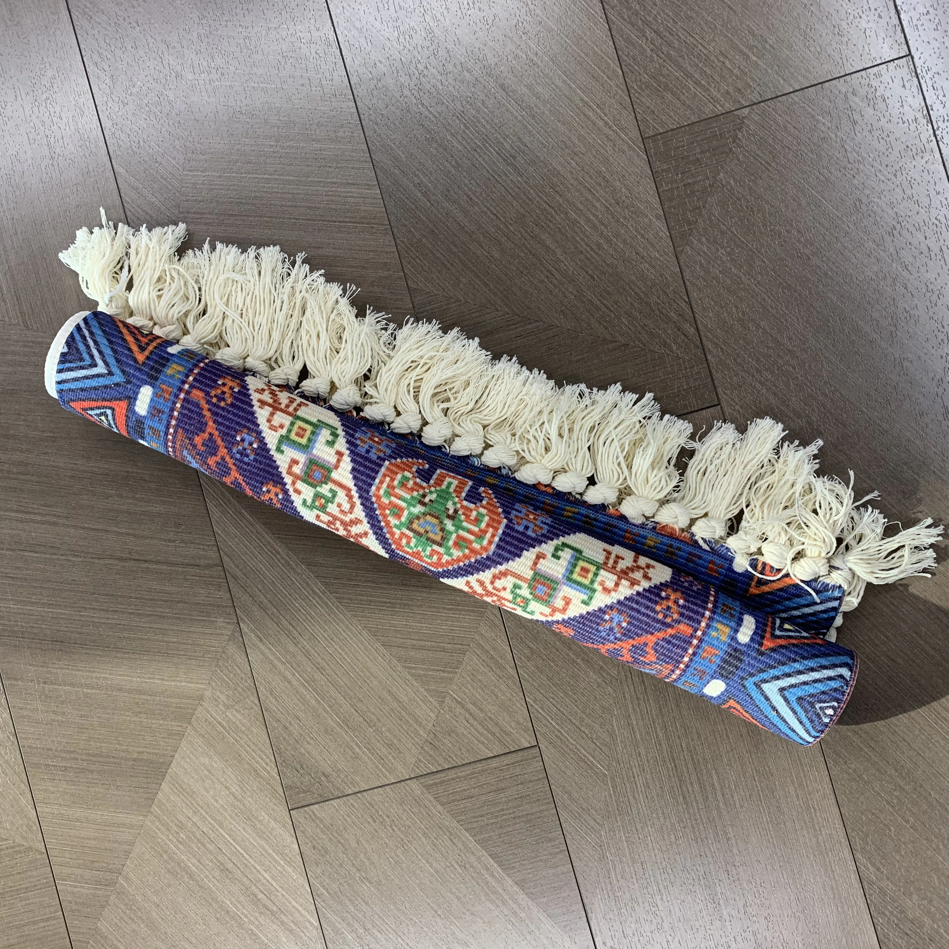 Small Throw Boho Bathroom Rug for Bath, Cotton Woven Area Carpet with Tassel for Entryway Kitchen Sink Front Door