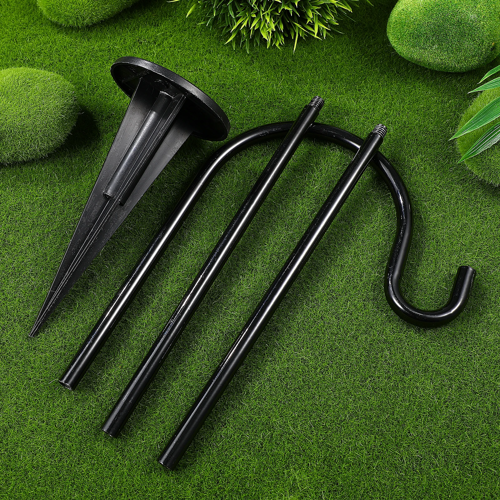 

Solar Garden Hooks Iron Shepherd Hook Outdoor Retro Sturdy Base Bird Feeder Pole Lantern Hanger Gardening Decor Plant Stand