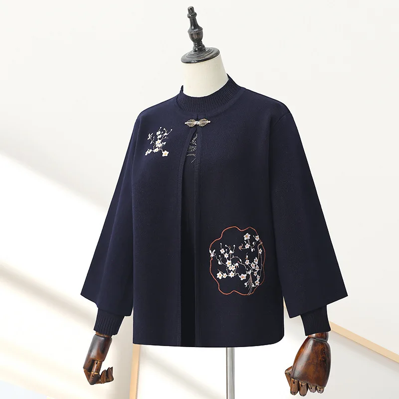 Two-piece Set For Middle-aged Mother Embroidery Grandma Long Sleeve Base Sweater Cardigan Coat Knitwear Women Spring Autumn Tops