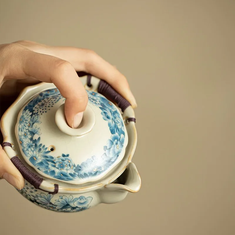 1PC Hand-painted Gold Ten Thousand Flower Teapot Ceramic Ru Kiln Blue and White Auspicious Cloud Hand-grasped Pot Brewing Teapot