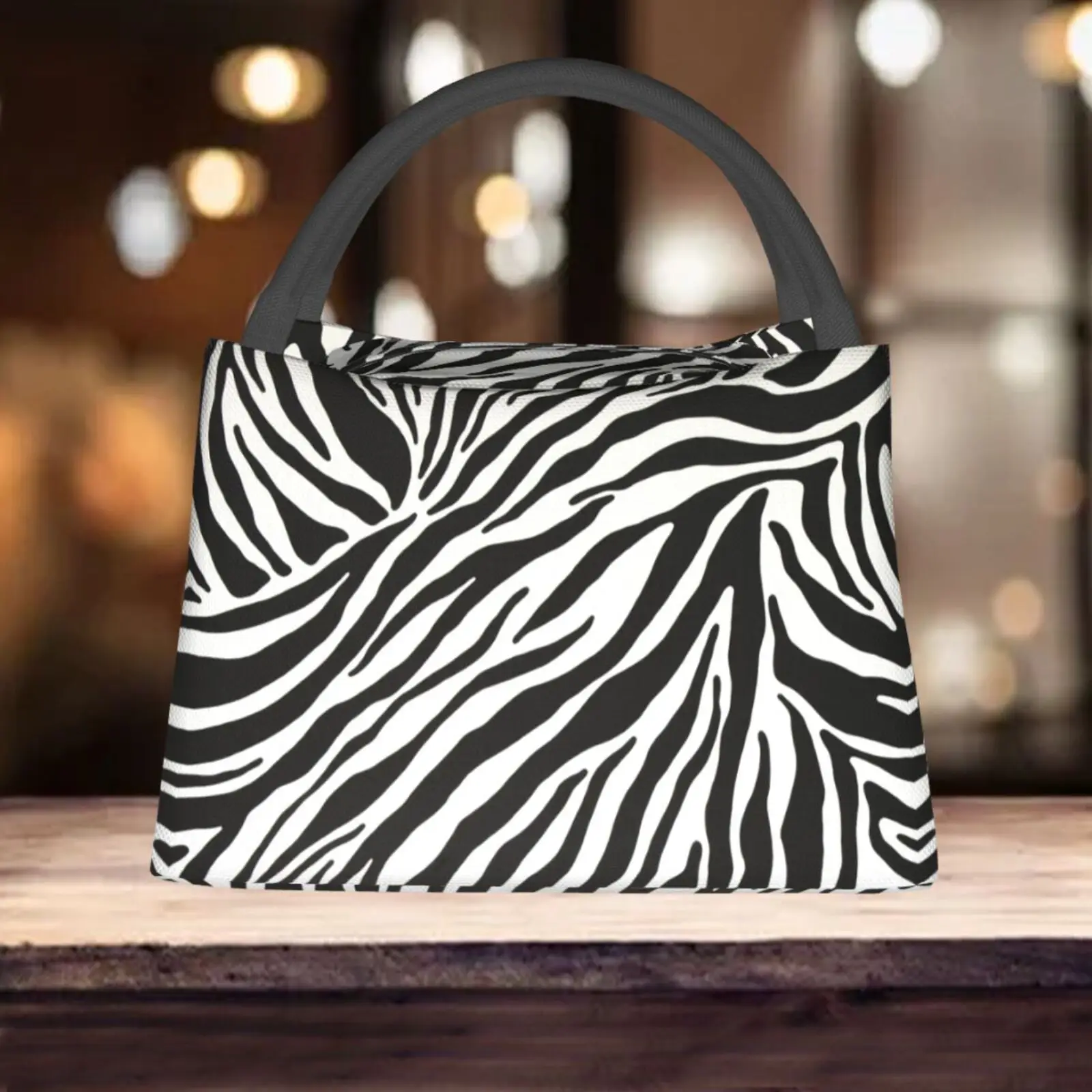 Zebra Print Reusable Cooler Bag Portable Non-Food Contact Ideal for Lunch Picnics Shopping Outdoor Activities Durable Polyester