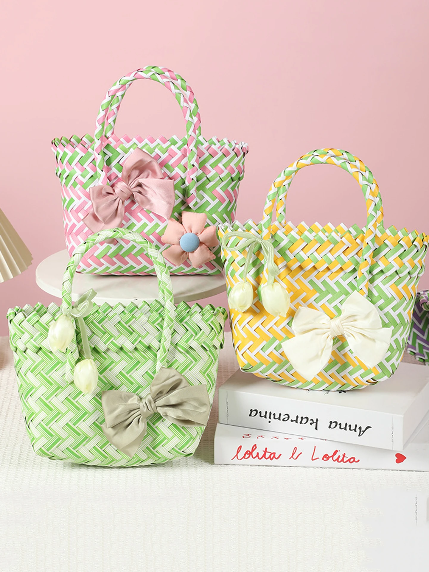 handheld-woven-basket-festival-wedding-favor-gift-diy-plastic-basket-beach-outing-basket-festival-celebration-supplies