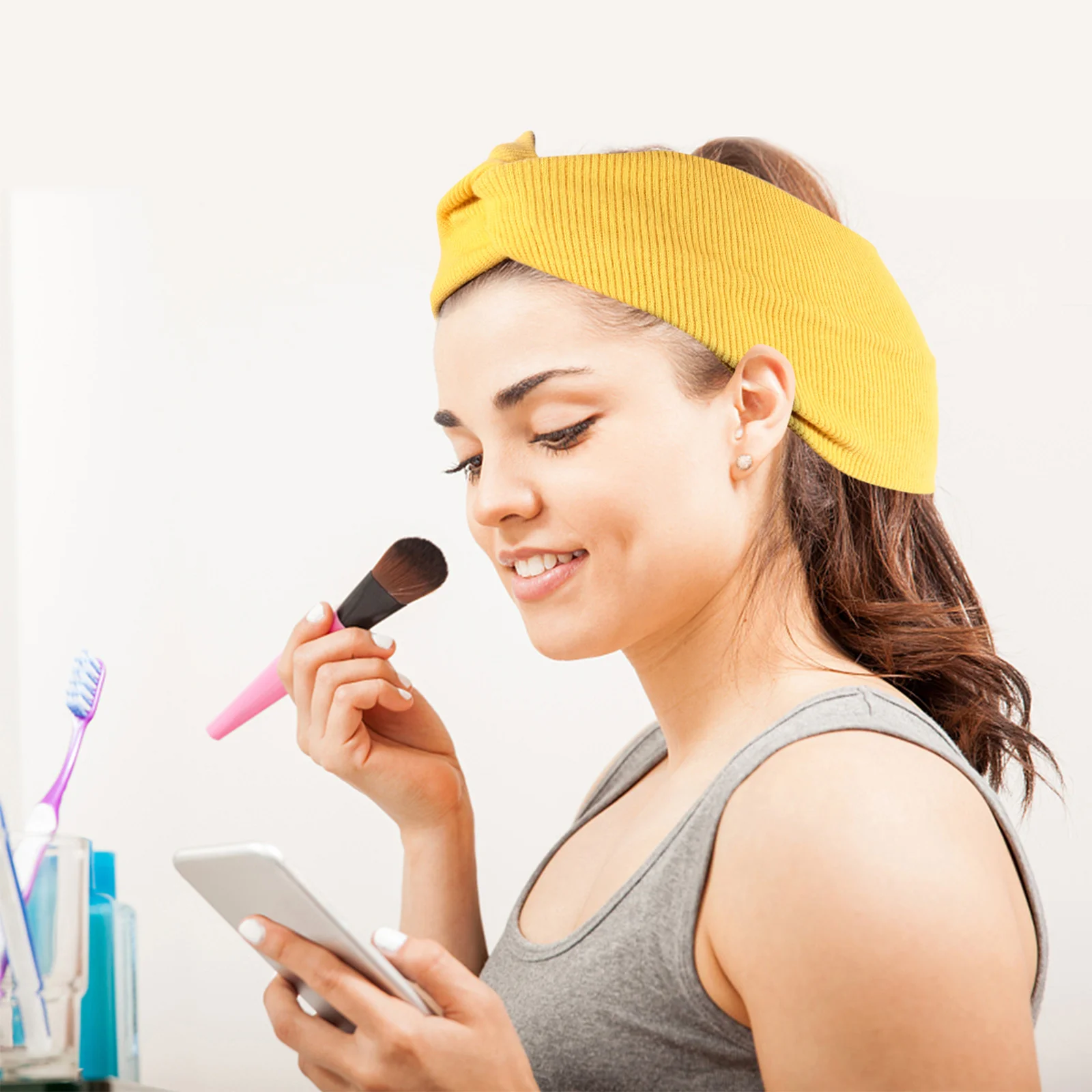 

4Pcs Sports Headband Elastic Cross Design Wide Brimmed Sweat Absorbing Yoga Running Headwear for Women Girls Multiple Hairstyles