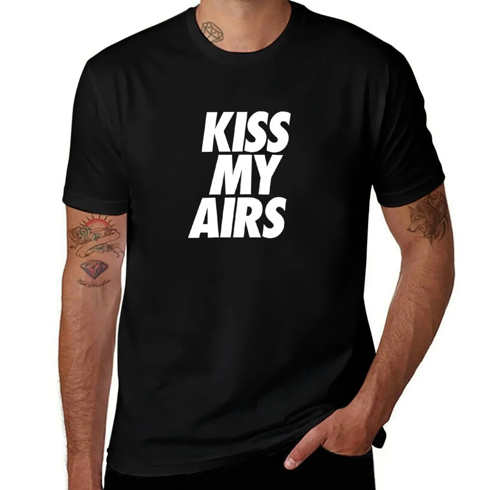 

Kiss My Airs BRED T-Shirt fashion shirts Funny t-shirt Men's cotton t-shirt