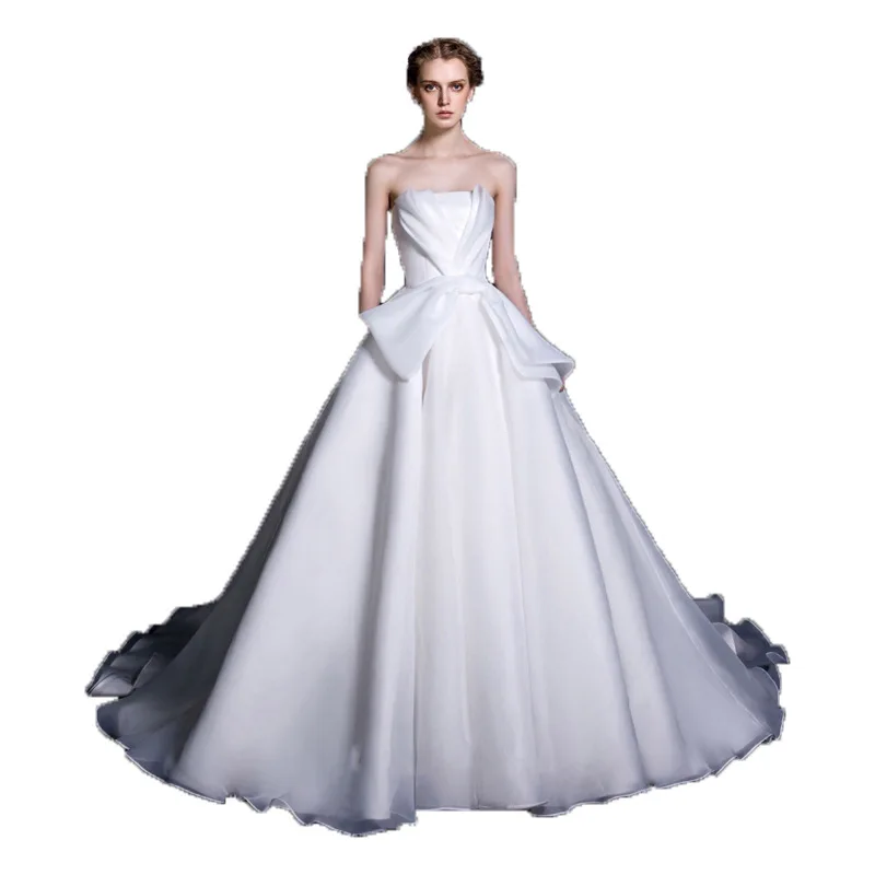Strapless Wedding Dress 2025 New Style Slimming Princess Super Fairy Trailing Bow Bridal Gown with Neat Veil When Going Out