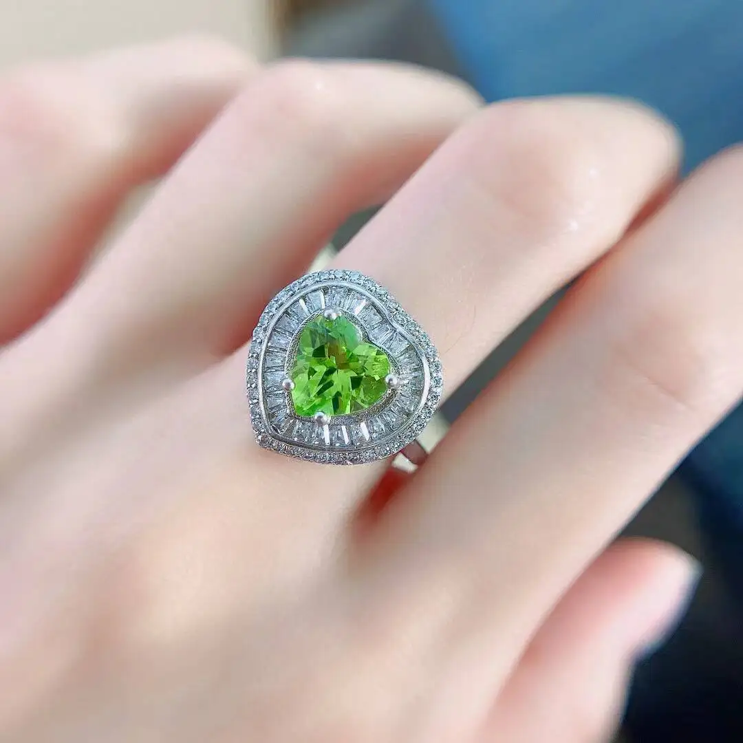 

KJJEAXCMY high-grade Jewelry Natural Women's Peridot Ring S925 Silver Colorful and splendid Crystal pure fire flash explosion