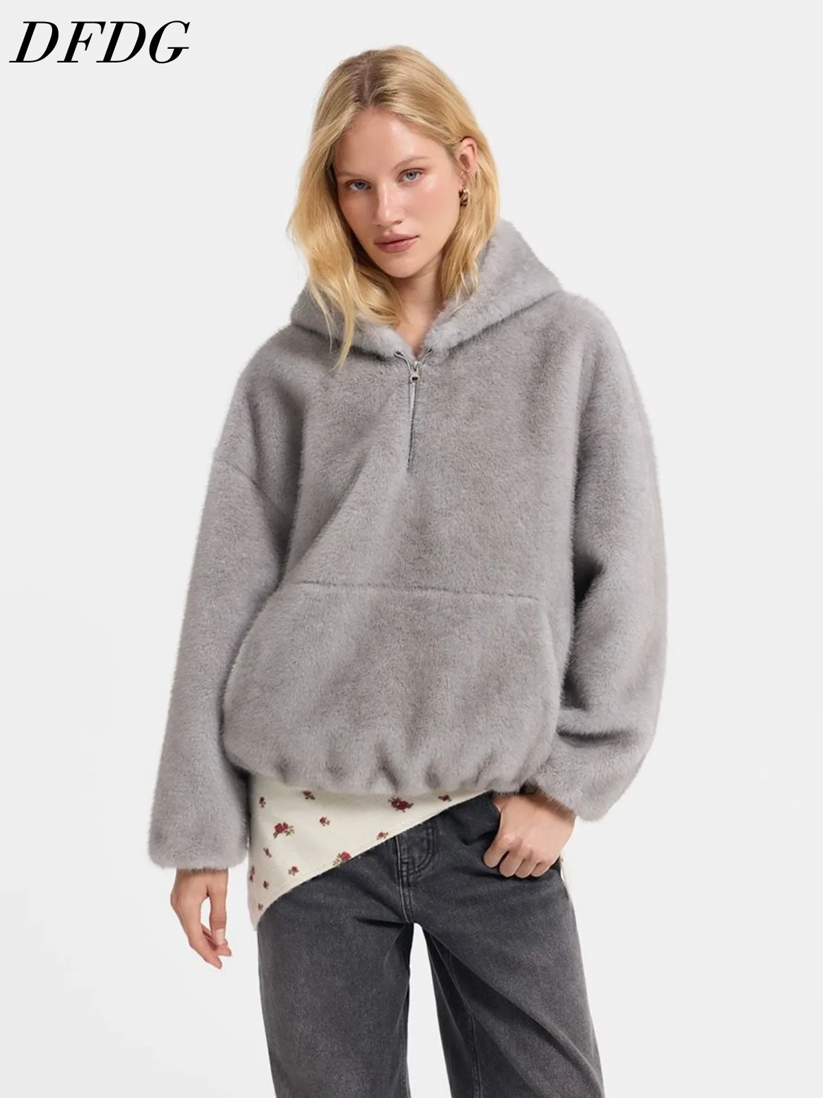 DFDG Women 2026 Fuzzy Hoodie Half Zip Pullover Oversized Long Sleeve Kangaroo Pocket Loose Warm Casual Daily Wear Outerwear Fur