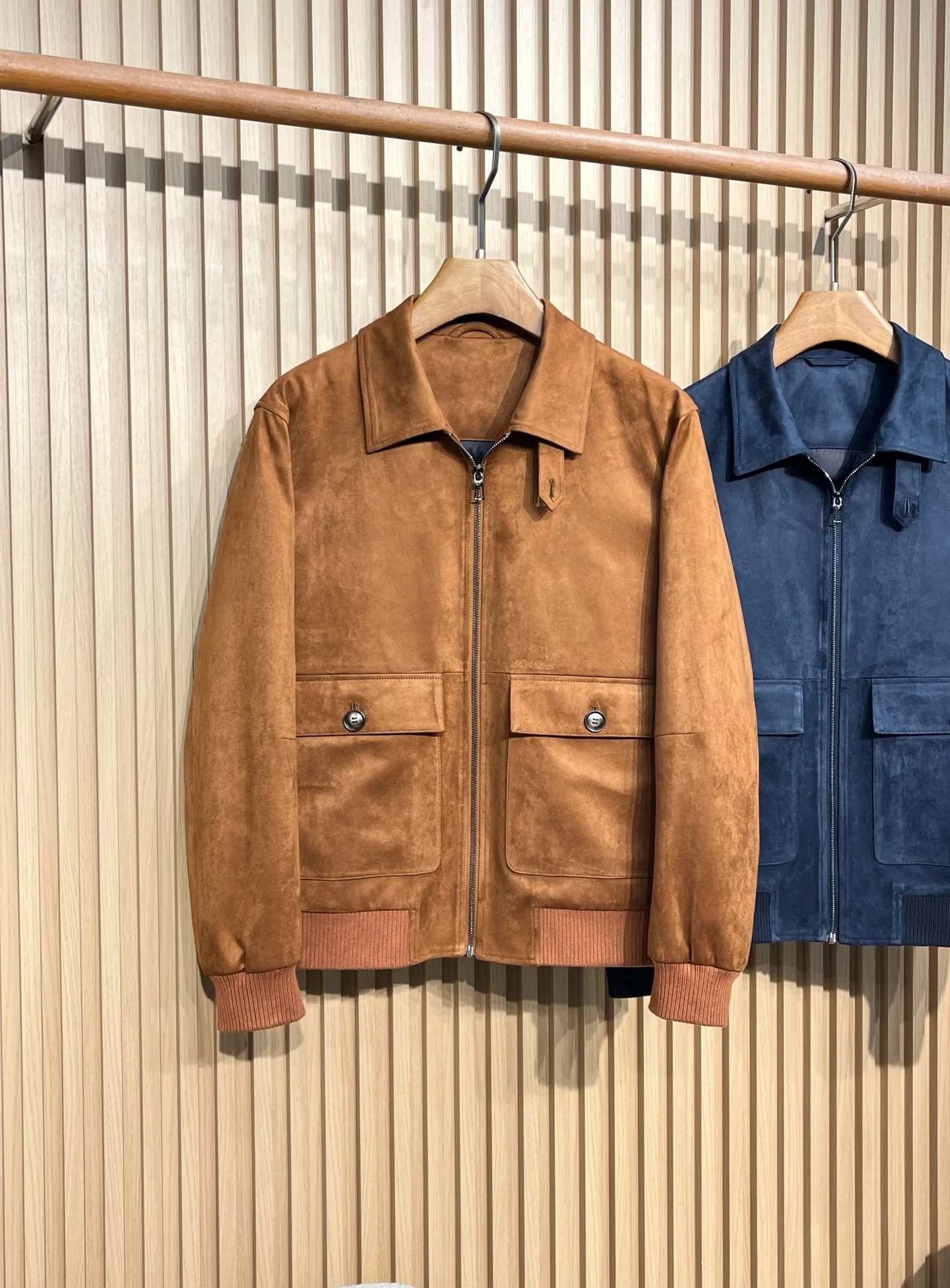 

Italian old money style light luxury men's autumn and winter lapel Harrington suede 90 white duck down down jacket for men