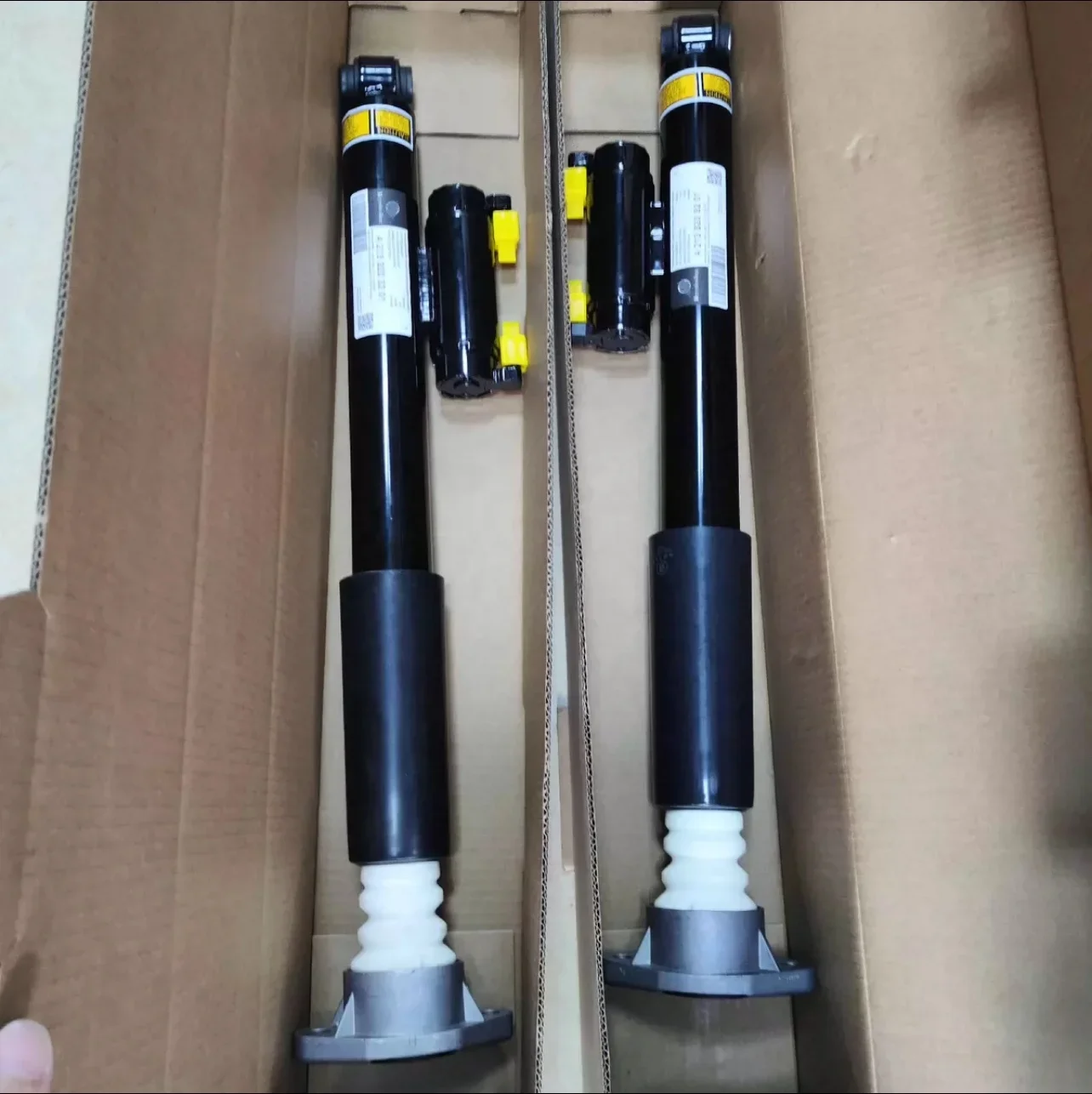 A2133203201shock Absorber for E43