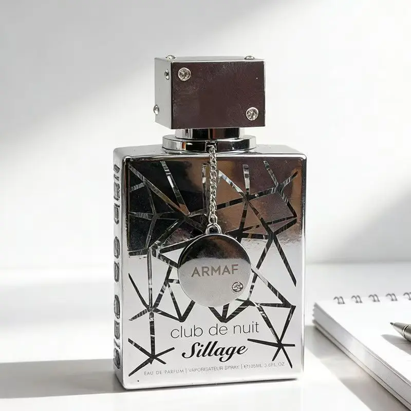 

Armaf Club De Nuit Silage Unisex perfume, 3.6oz, flower scent, wood musk tone, perfume suitable for both men and women, lasting