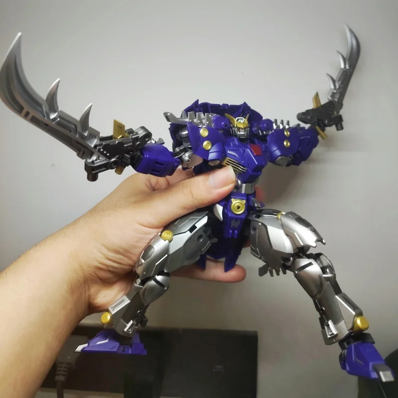 Genesis Alien Insect Squad Transformable Mech Model Toy Blade Spade Beetle Design Action Figure Collectible for Kids And Adults