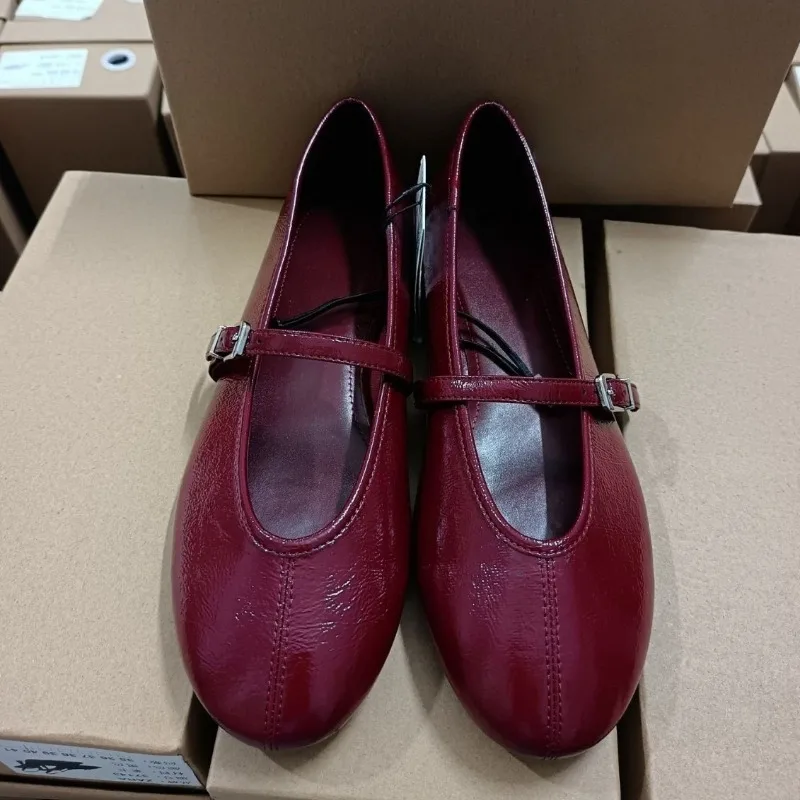 

Brand 2025 Designer Women Mary Jane Shoe Retro Style Red Shallow Buckle Strap Soft Bottom Outdoor Casual Daily Female Flats