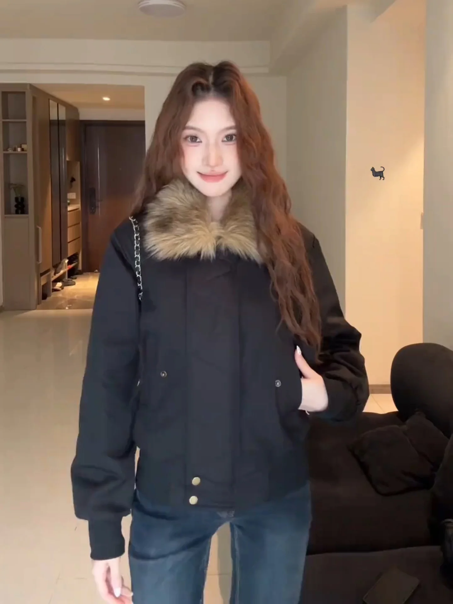 

Retro American Black Fur Collar Splicing Cotton Jacket Women's Style 2025 New Winter Short Coat Beautiful Winter Clothes