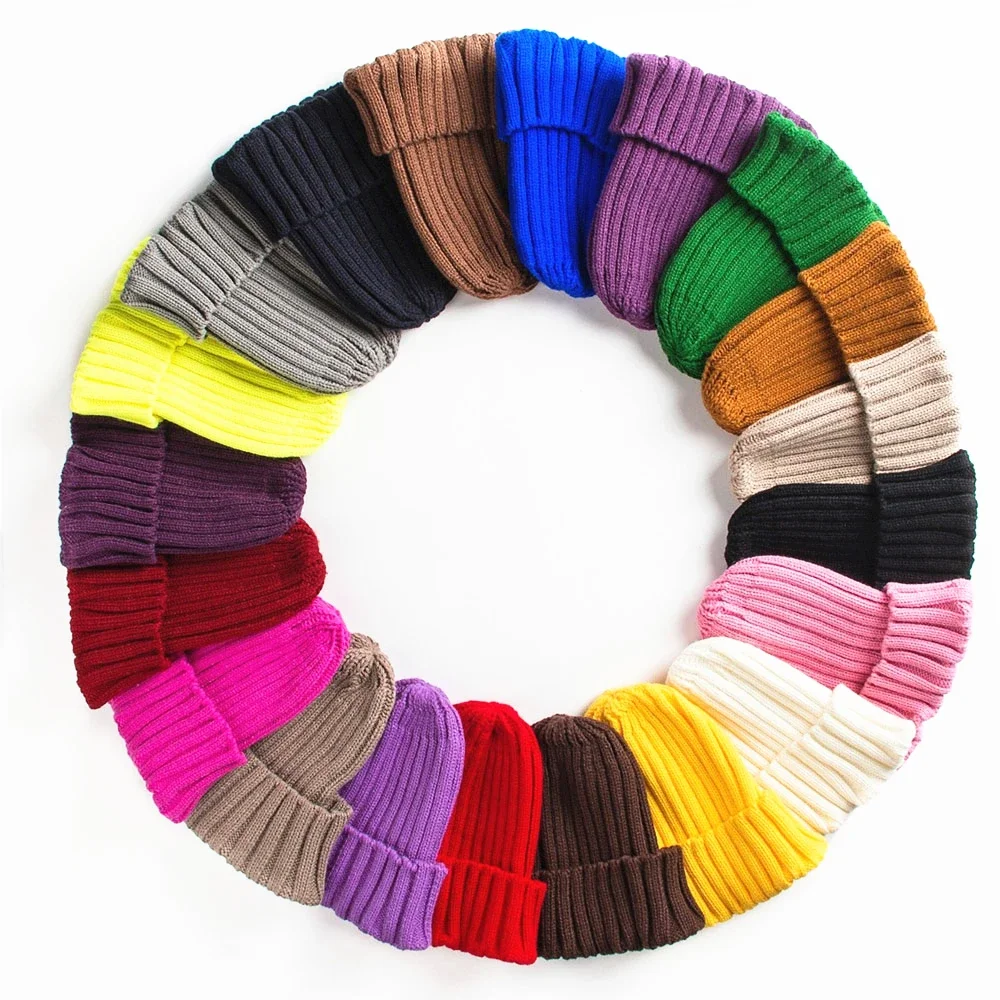 Gebreide effen rand krul gekleurde wollen oorbescherming voor heren en dames, warme capuchon, herfst- en winterhoed, trend