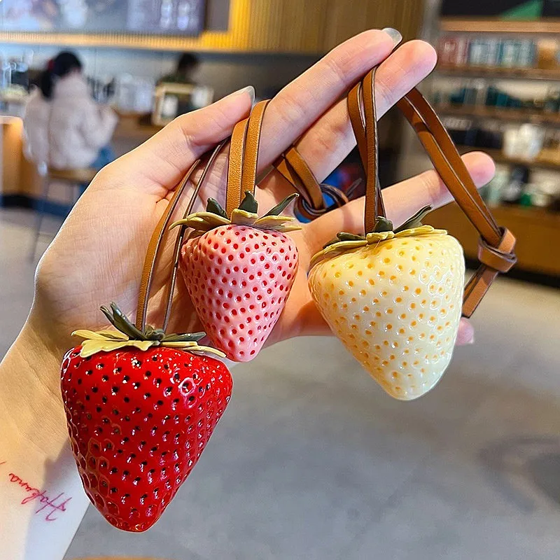 Creative Simulation Strawberry Keychain Bag Charm for Women Couples Fruit Keyring Car Decoration Gift