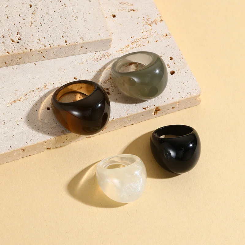 Mixed Colourful Tra…