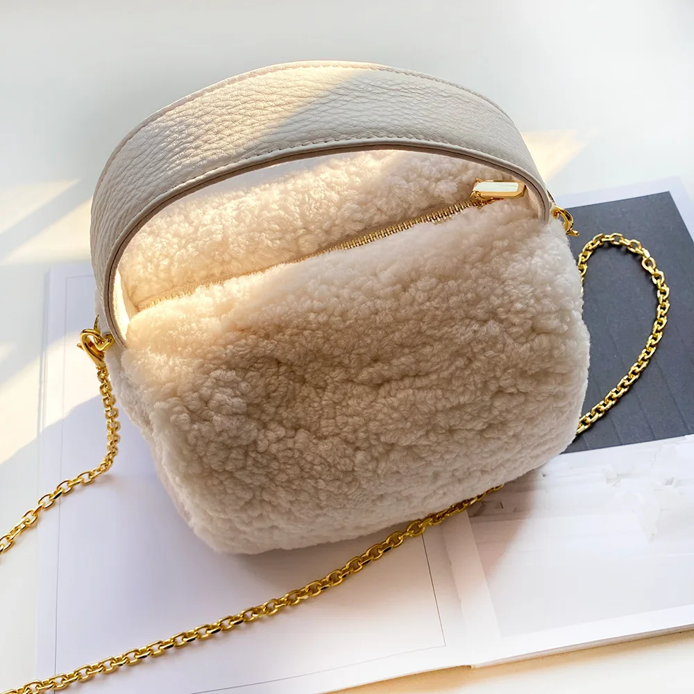 Crossbody shoulder bag 100% Lamb wool women's bag leather box bag Green lady carrying fluffy lunch box Korean soft leather bag