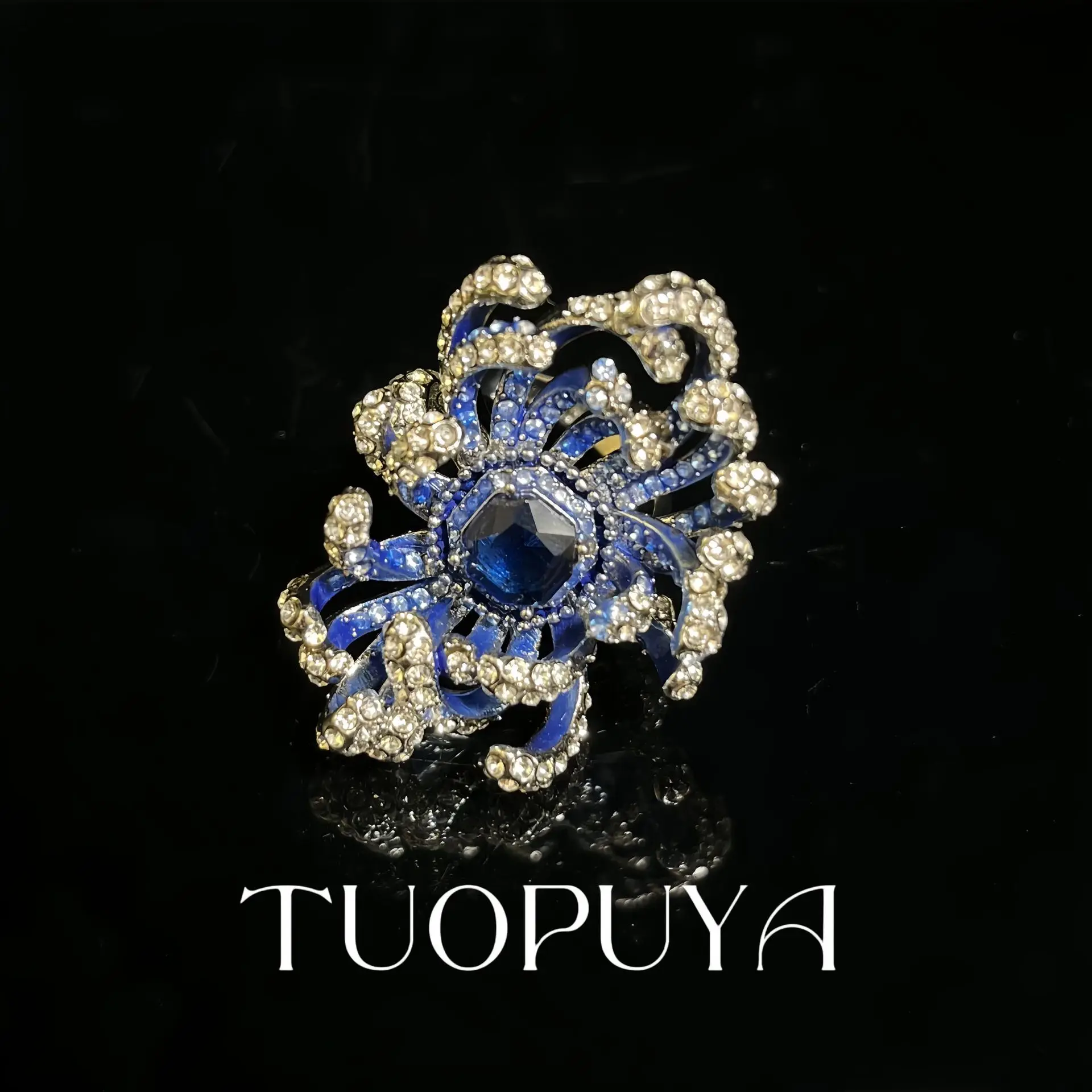 High-end long pearl fringed brooch for Women All-match Personality Fashion Trend Daily Accessories Jewelry Gift