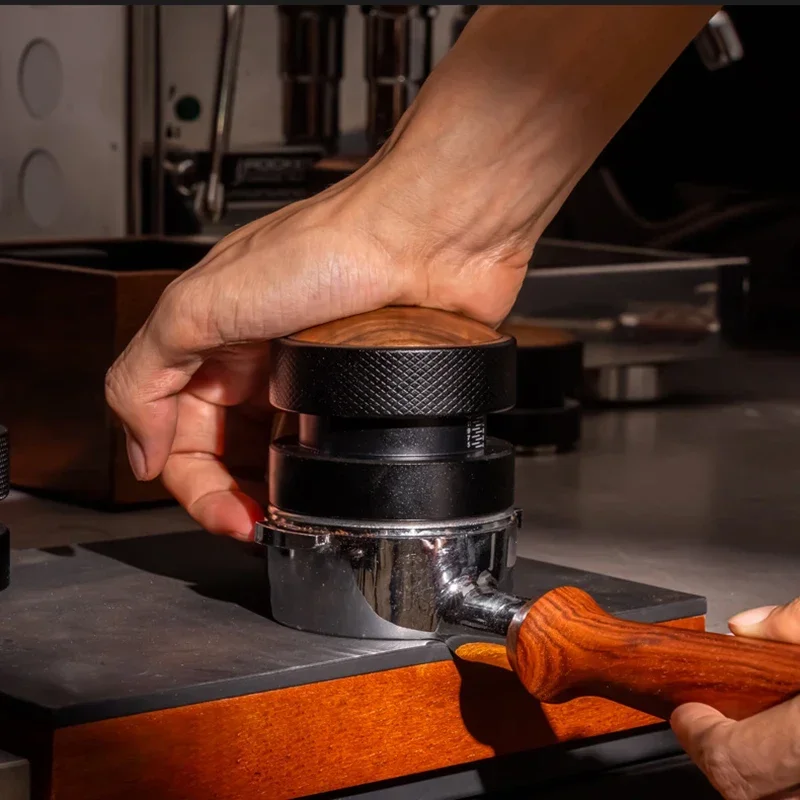 Adjustable Depth Calibrated Espresso Tamper Coffee Accessories 51/53/58.35mm Gravity Spring Coffee Distributors Coffee Tamper