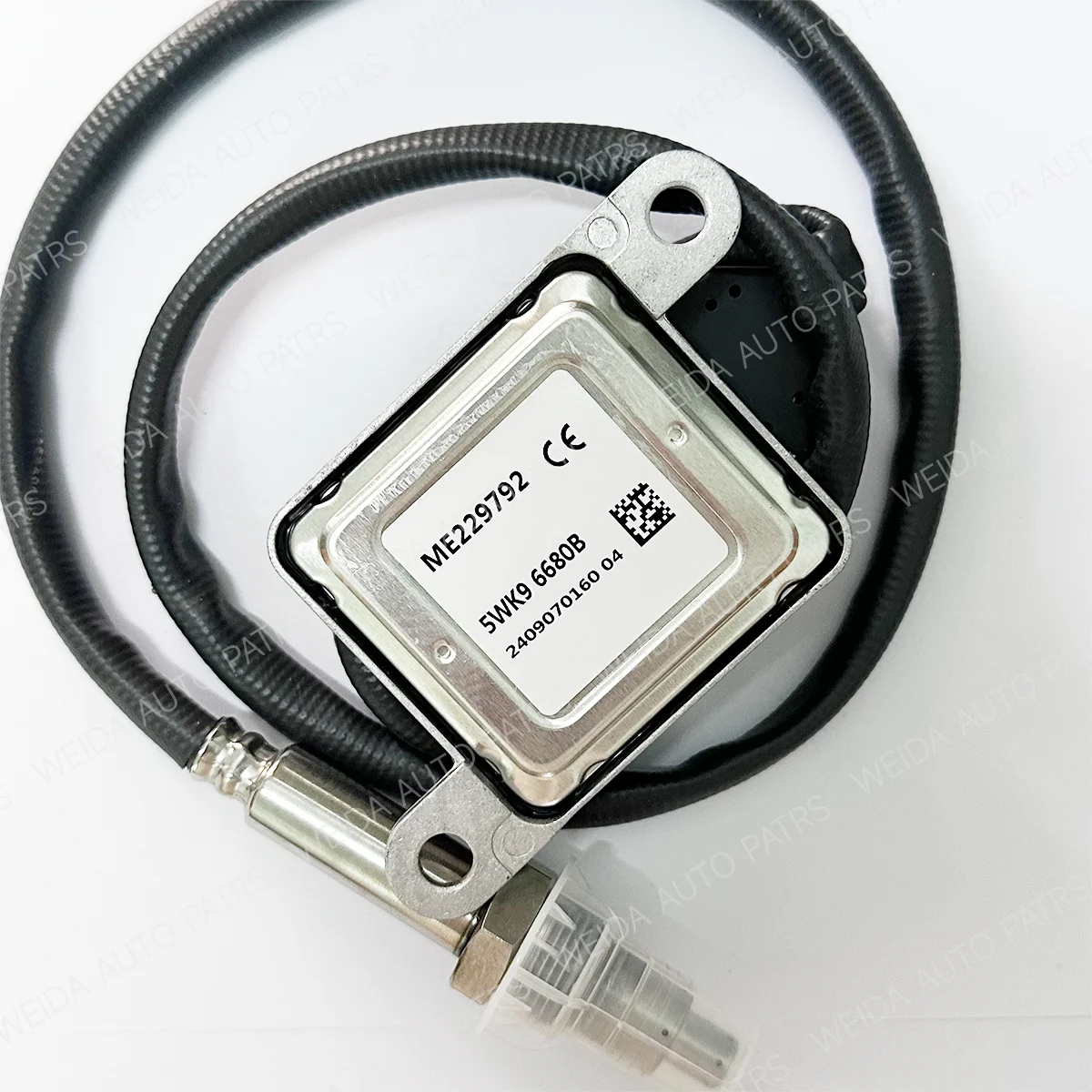 

ME229792 5WK96680B Original NEW Nitrogen Oxide NOX Sensor For MITSUBISHI FUSO CANTER