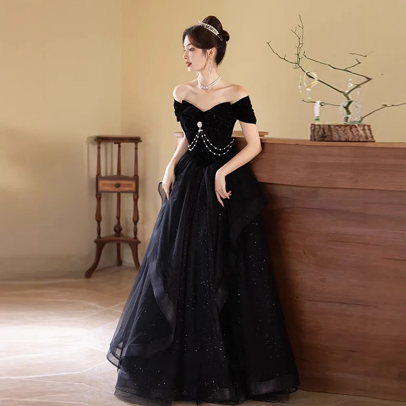 فستان سهرة أسود عصري للولائم 2026 جديد للربيع والصيف فستان طويل أنيق للمضيف امتحان فني فستان عالي الجودة للبالغين