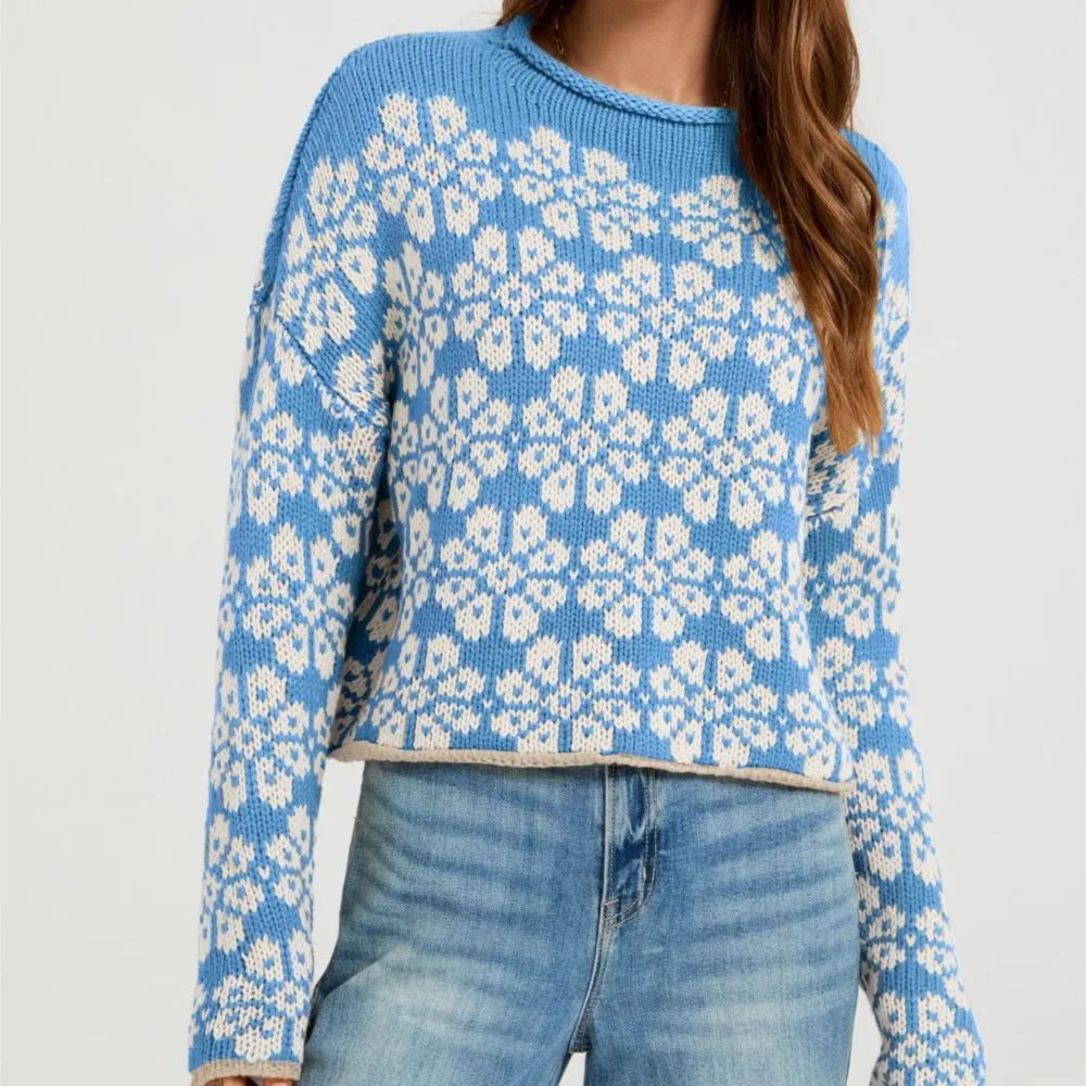 Color Blocked Jacquard Knitted Sweater Autumn Winter Loose Fashionable Comfortable Lazy Style Long Sleeved Round Neck Pullover