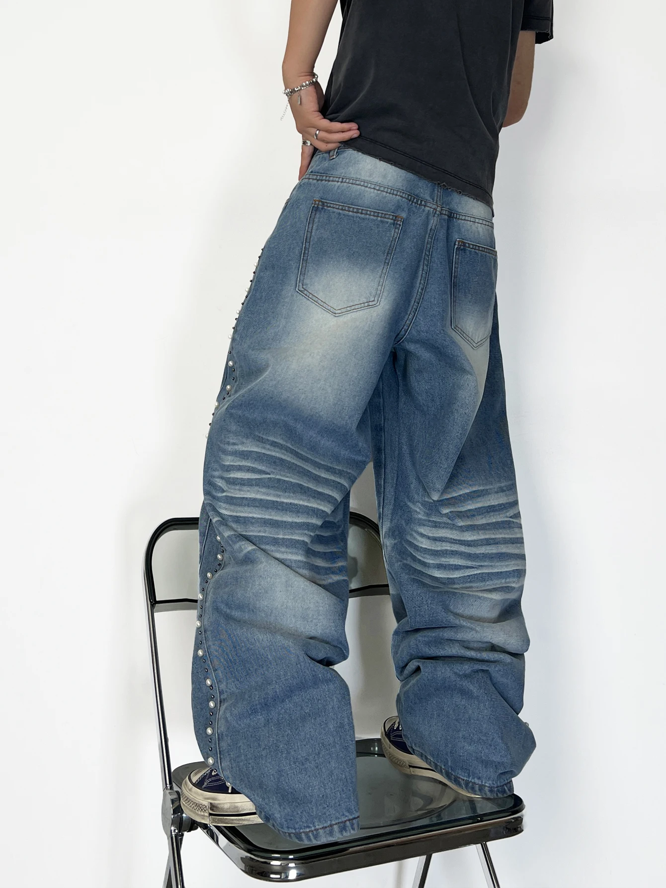 Men's Beaded Side-Studded Baggy Wide Jeans, Trendy Y2K Style Pants, Versatile Blue Trousers, Belt/Accessories Not Included.