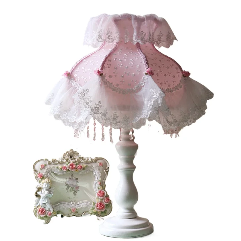 

Furniture, pastoral, florets, lace desk lamps, bedside lamps, room lamps