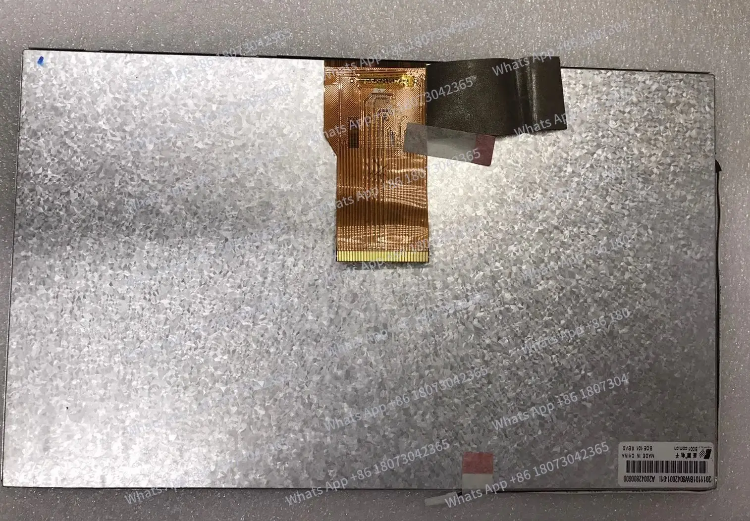 

XR101LN9T 1030352066-A0 2011101BWS042001-01I LCD screen