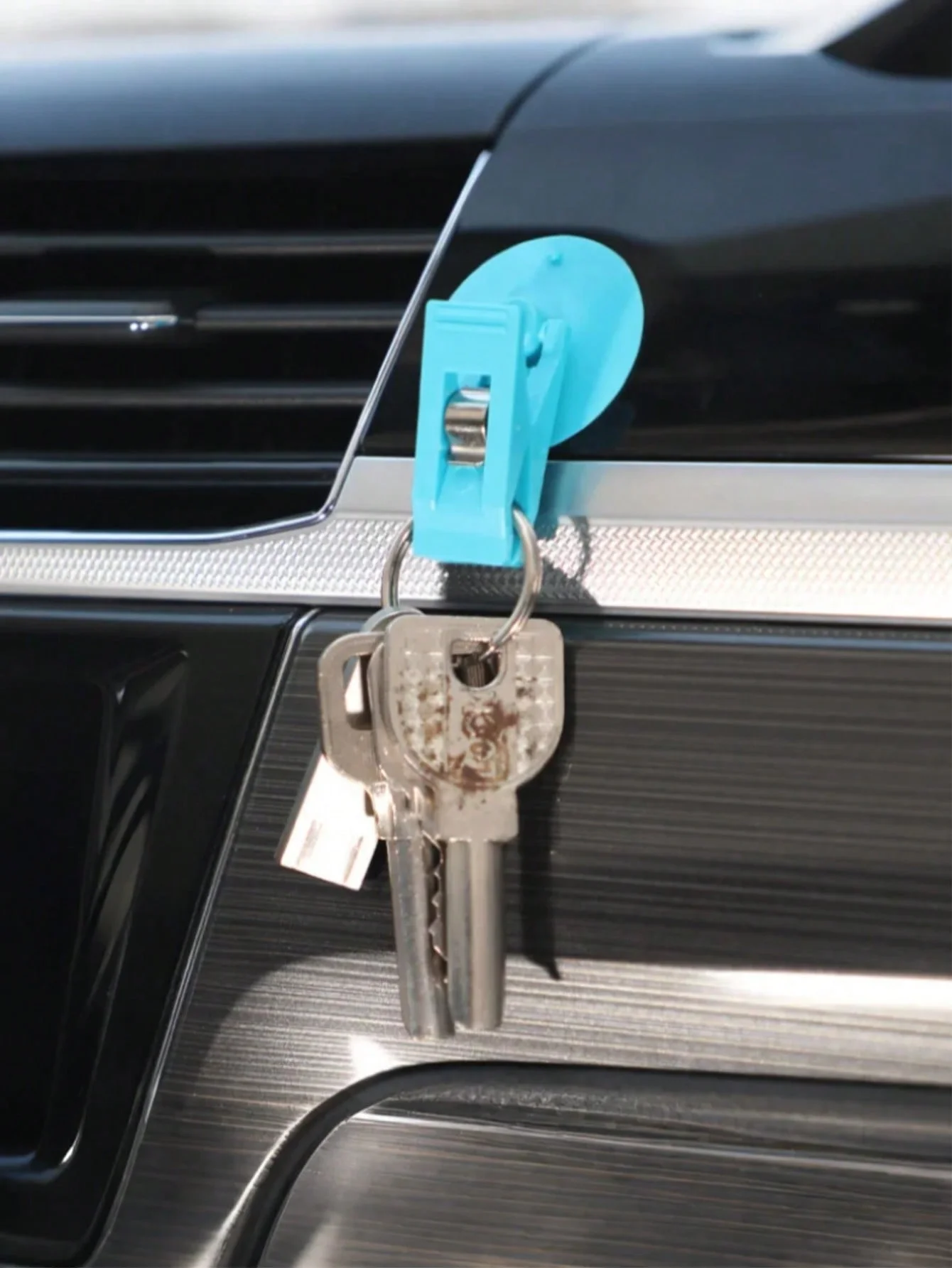 Universal Plastic Car Window Suction Cup Clips – Black Multi-Function Clips for Sun Visors, Curtains, Towels, Business Cards & D