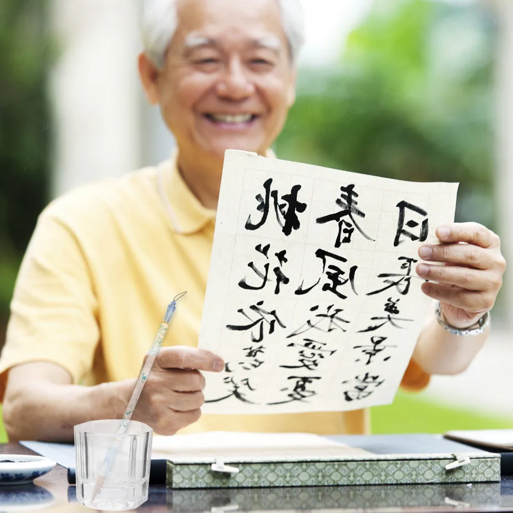 

8Pcs Manicure Glass Cups High Quality Nail Art Liquid Containers Reusable Pen Cleaning Cups Suitable for Professional Nail Salon