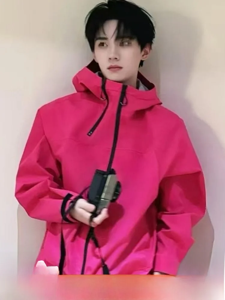 

Couple's Outdoor Softell Jaet Windproof Water-resistant Wear-resistant 3D Tailoring Hat Included Stand Fit Polyester F...