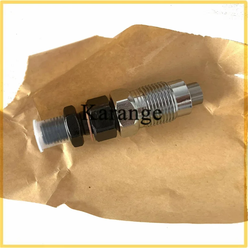 1pcs 16454-53905 Fuel Injector Nozzles For Kubota Engines V2203 V2003 V1903 D1703 16454-53900, 16454-53000, 16454-53903