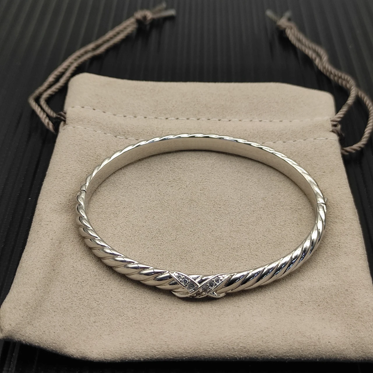 S925 Sterling Silver 6.2mm X Engraved Wave Bracelet Neutral Fashion Personality Classic Trend Retro Luxury Jewelry Party Gift