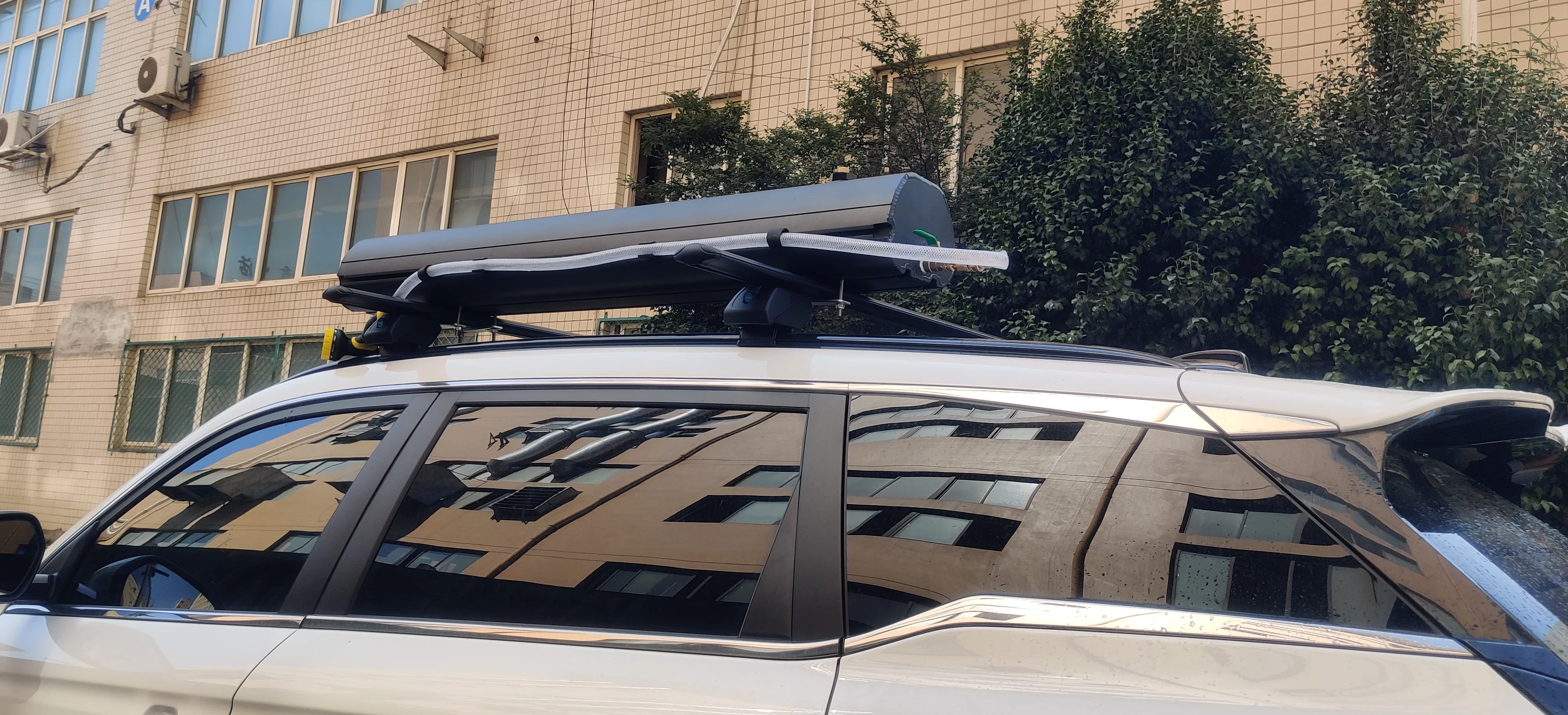Factory Direct Aluminum Car Roof Mounted Camping Water tank Outdoor