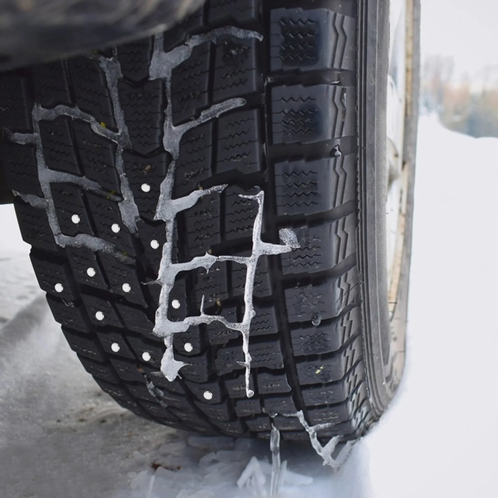 

100Pcs Tire Stud Snow Tire Spike Aluminum Alloy Durable Traction Improved Handling Safety for Car Truck Suv Atv Snow Off-Road