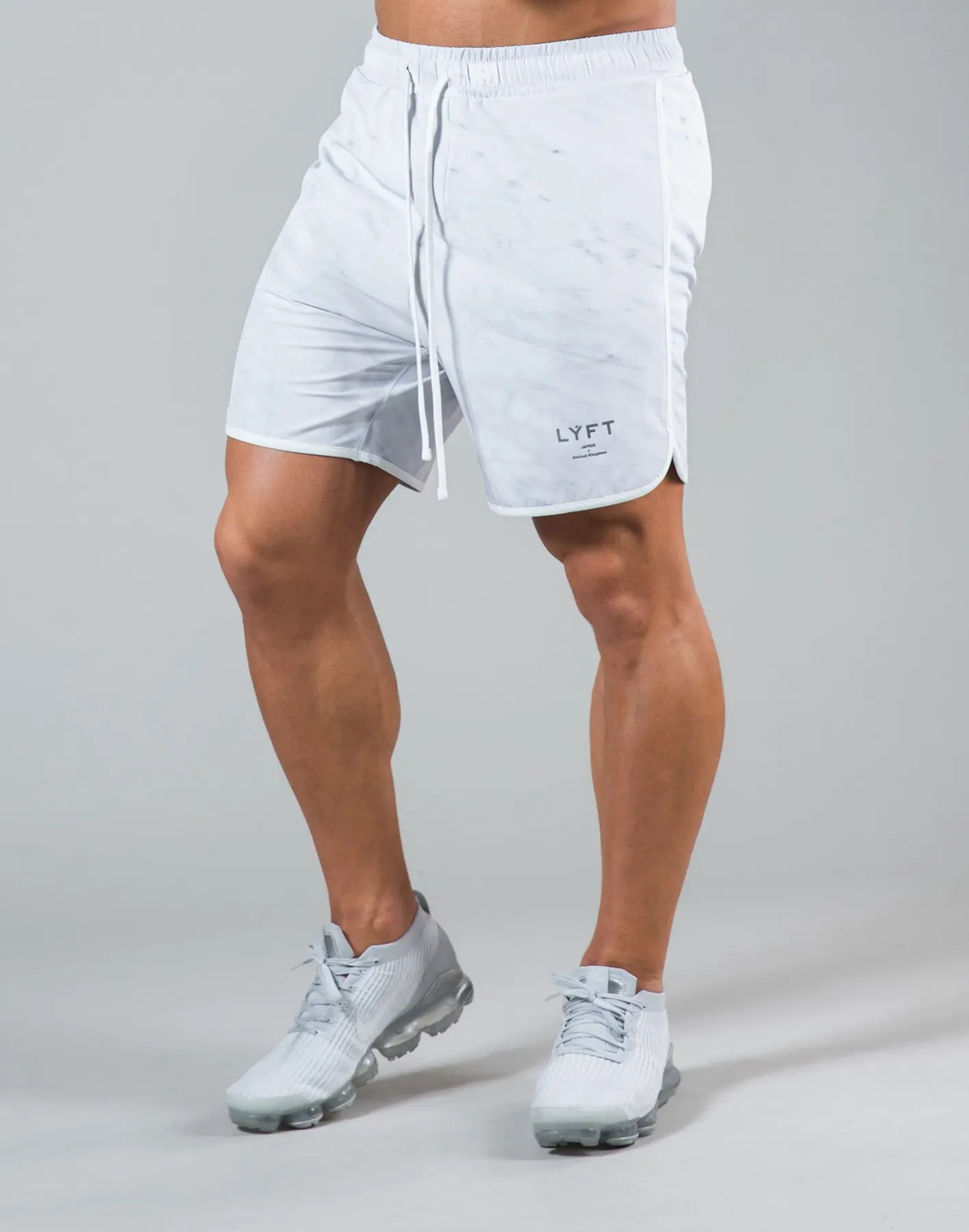 2024 Men\'s fitness pants Summer new sports fitness shorts Men\'s breathable loose casual beach pants