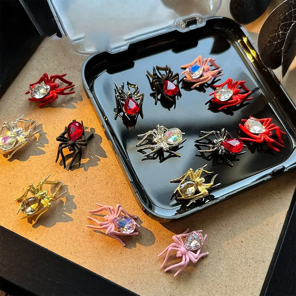 

5 Pcs 3D Spider Nail Art Rhinestones Colorful Sparkle Crystal Alloy Spider Decoration Gothic Design Luxury Spider Nail Ornaments