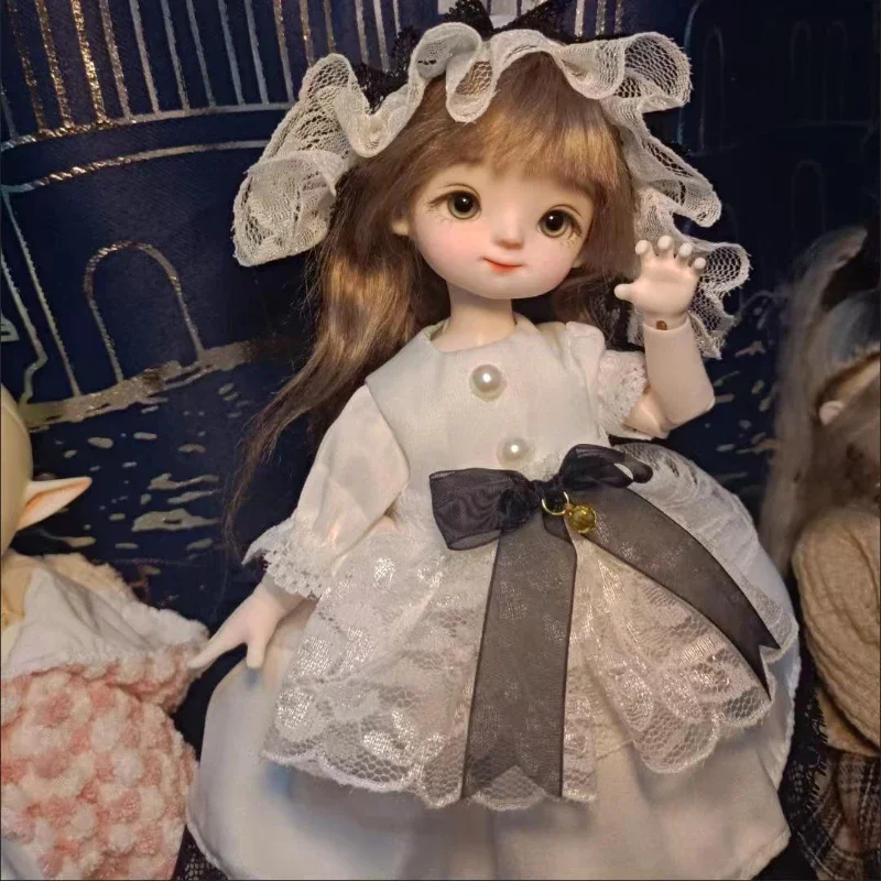 

(Customized) 1/3 1/4 1/6 Doll's Clothes Suit for 60/45/30cm Bjd Doll Girl Toys Lace Hat+apron+skirt Doll Accessories, No Doll