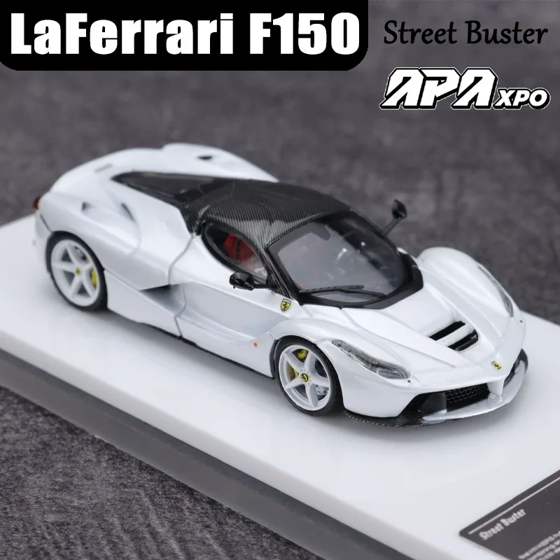 شارع باستر 1/64 LaFerrari F150 الأبيض APAxpo سبيكة موتور لعبة السيارة يموت الصب نموذج معدني جمع الصبي هدايا عيد الميلاد